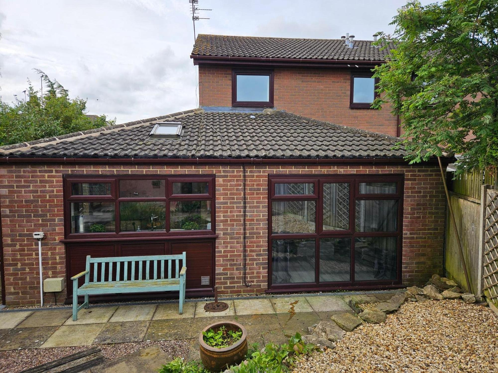Redcot Gardens Stamford 4 Bed Contractor Familt Home With Parking Εξωτερικό φωτογραφία
